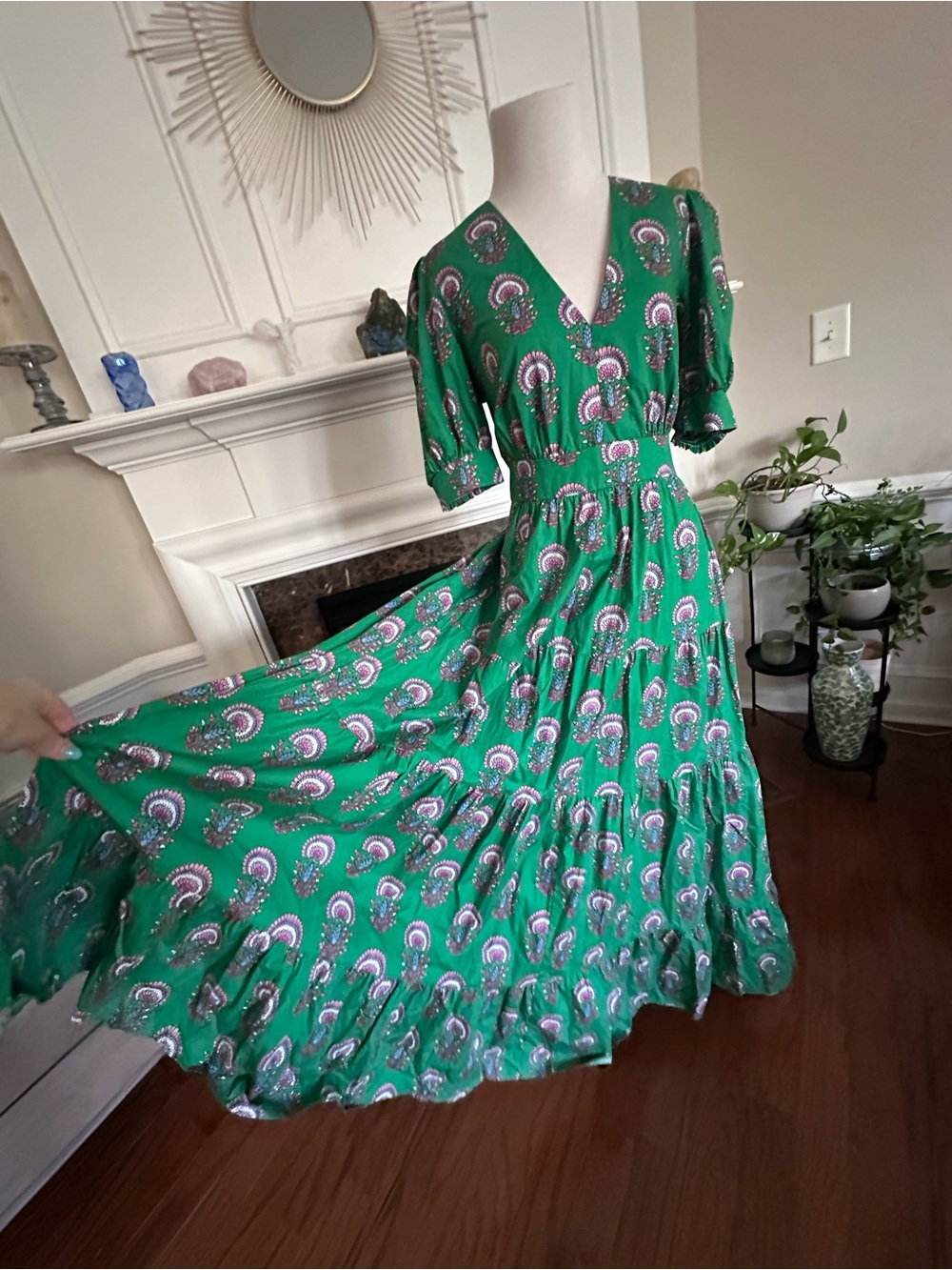 Boden Green Printed Maxi Dress with Pink Accent - Picture 2 of 8